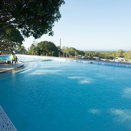 Lohas Airport Hotel Laguindingan Buitenkant foto